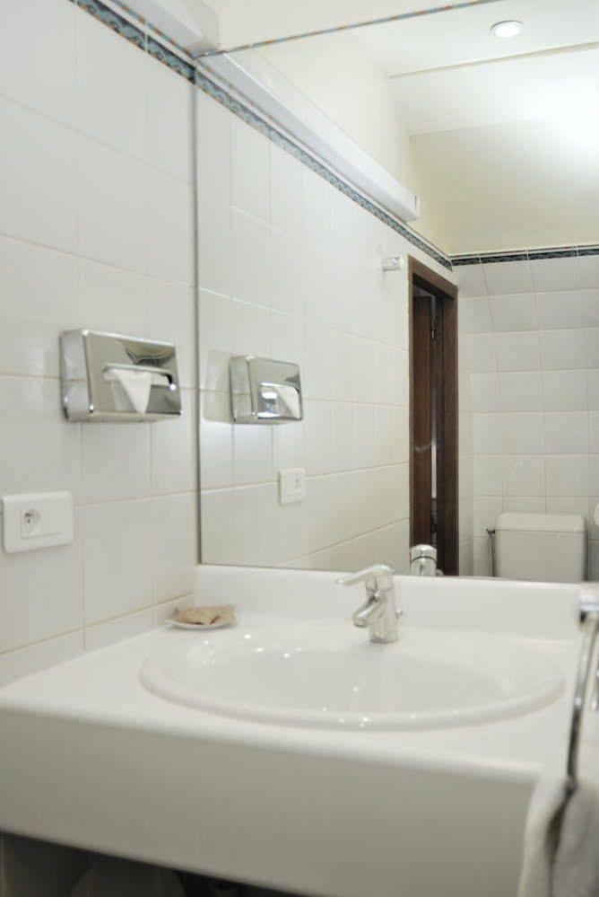 Hotel Hospitel Paris Eksteriør bilde